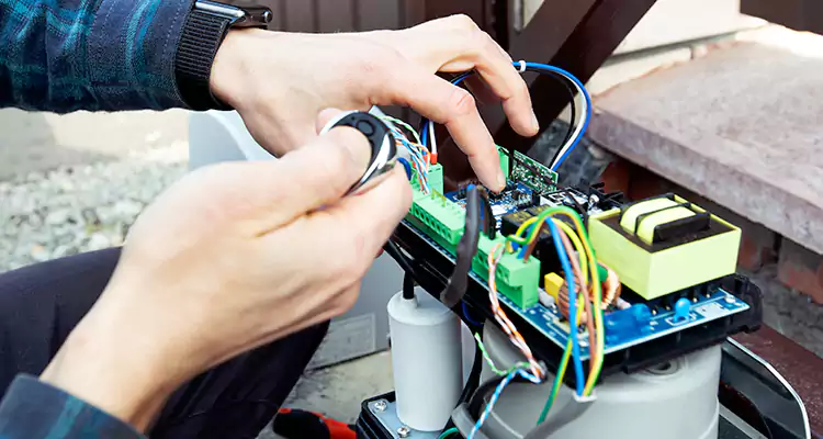 Automatic Driveway Gate Repair in Spring Hill, FL