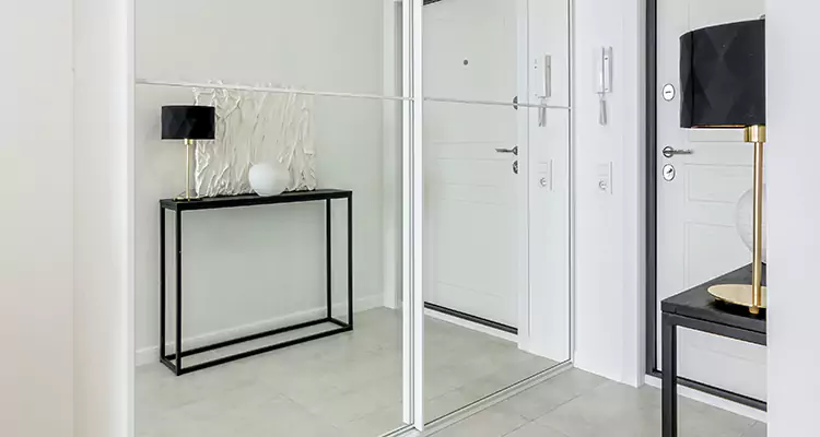 Mirrored Bifold Closet Doors Repair in Spring Hill, FL