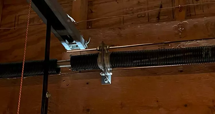 Garage Door Lift Cable Replacement in Spring Hill, FL