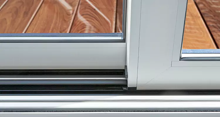 Patio Doors Leaking Water Issue Repair Services in Spring Hill, FL