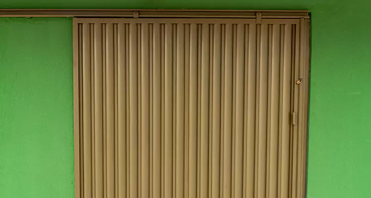 Wooden Sliding Door Stuck Repair Services in Spring Hill, FL