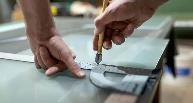 Glass Scratch Repair in Spring Hill, FL