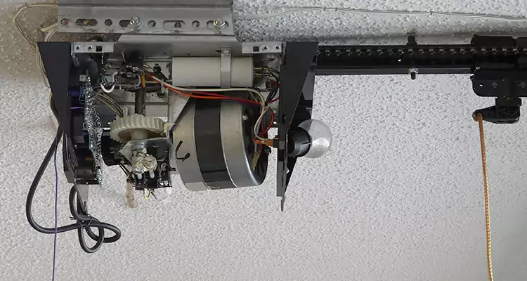 Garage Door Motor Replacement in Spring Hill, FL