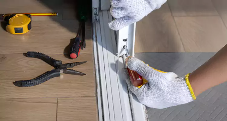 Closet Sliding Door Track Repair in Spring Hill, FL