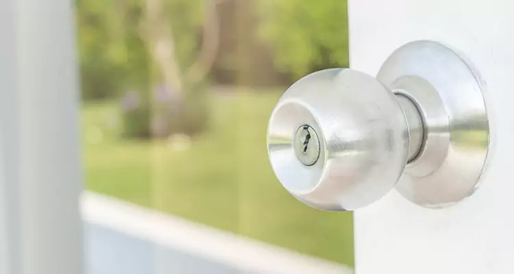 Patio Door Mechanism Jammed in Spring Hill, FL