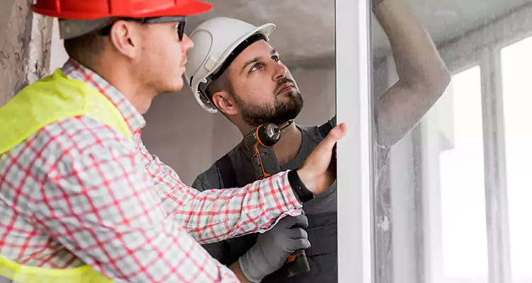 Sliding Patio Door Sticking? Expert Repair in Spring Hill, FL.