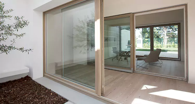 Sliding Screen Door Bottom Track Replacement in Spring Hill, FL